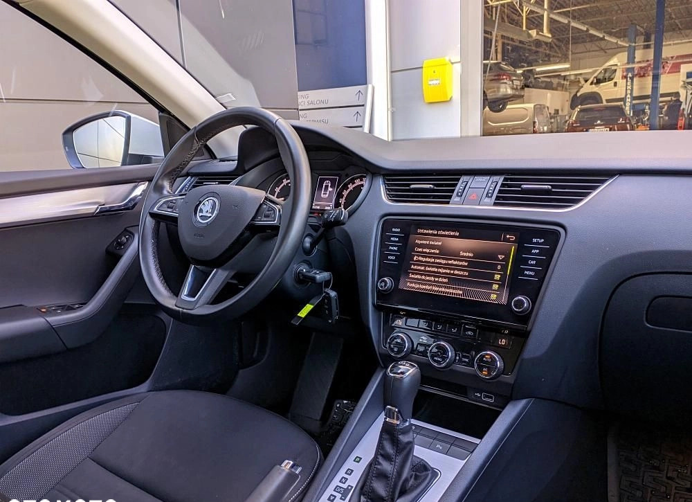 Skoda Octavia cena 69900 przebieg: 112198, rok produkcji 2019 z Sułkowice małe 407